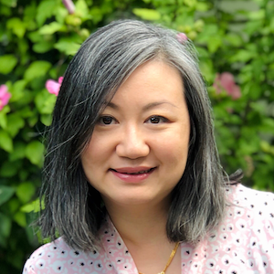 Linda Deng Clearheart Counselling-Team member