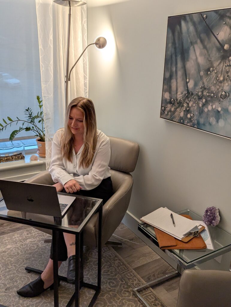 Clearheart Vancouver Holly Morgan Virtual 10 Scaled
